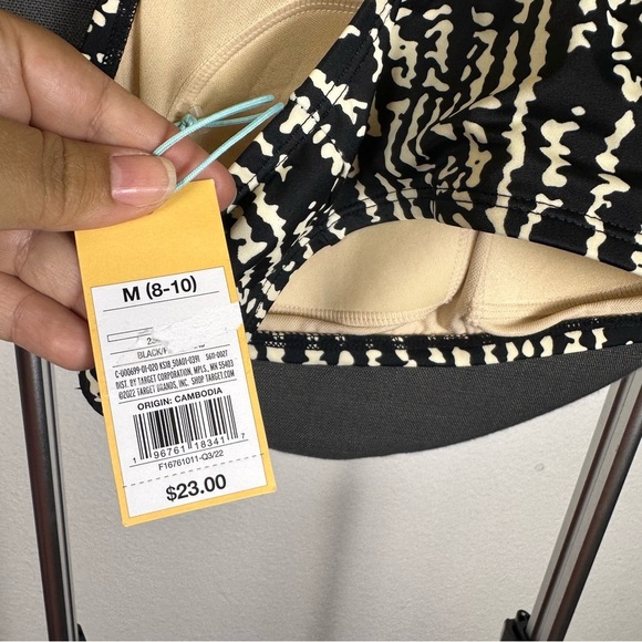 Kona Sol Black and White Women's Swimsuit Top Size M - Picture 2 of 5